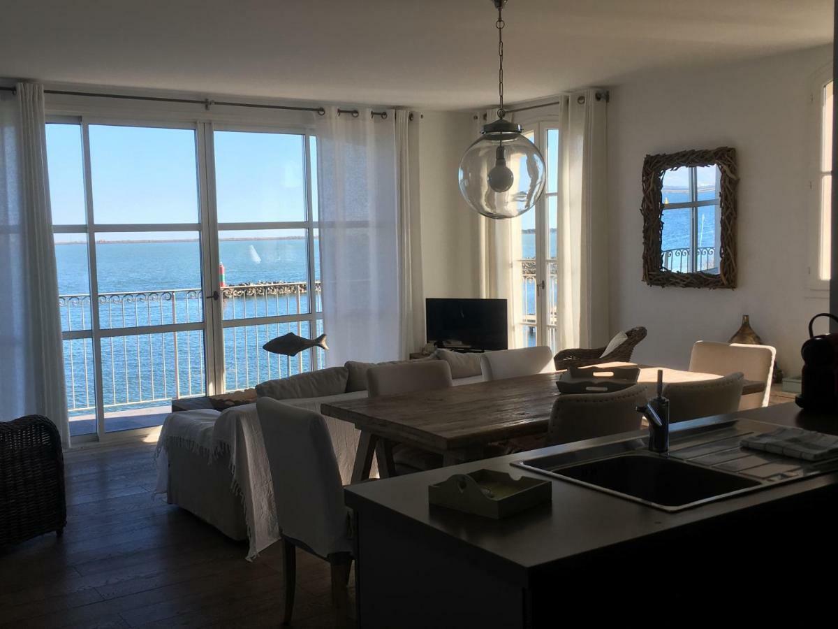Port Rive Gauche Oyat Apartment Marseillan  Exterior photo
